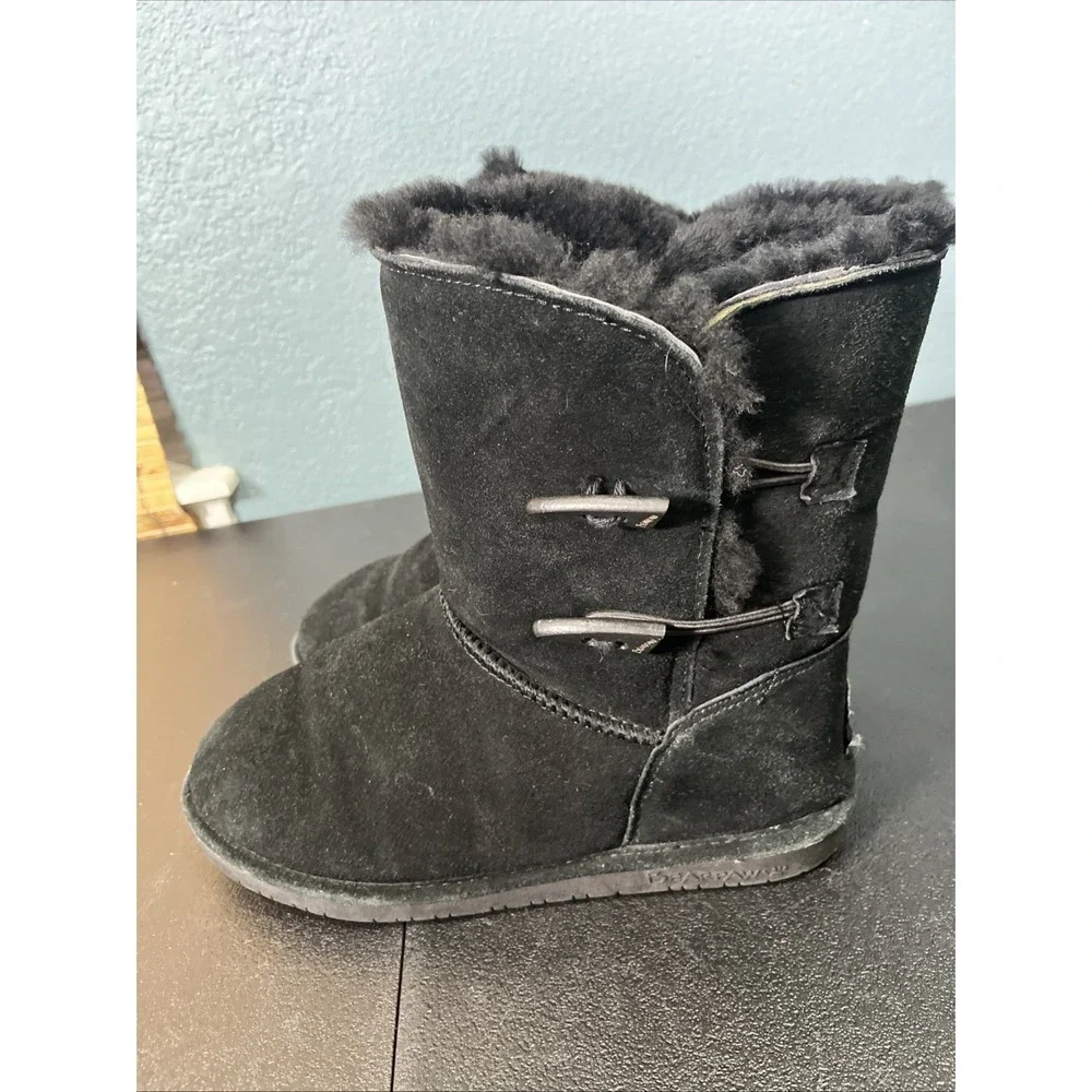 Bearpaw‎ Boots Womens 10 Black Abigail Suede Sheepskin Toggle Mid Calf 682W Fur